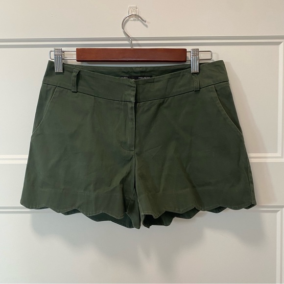 Maurice’s Size 2 Green Scalloped Hem Shorts - Picture 12 of 12